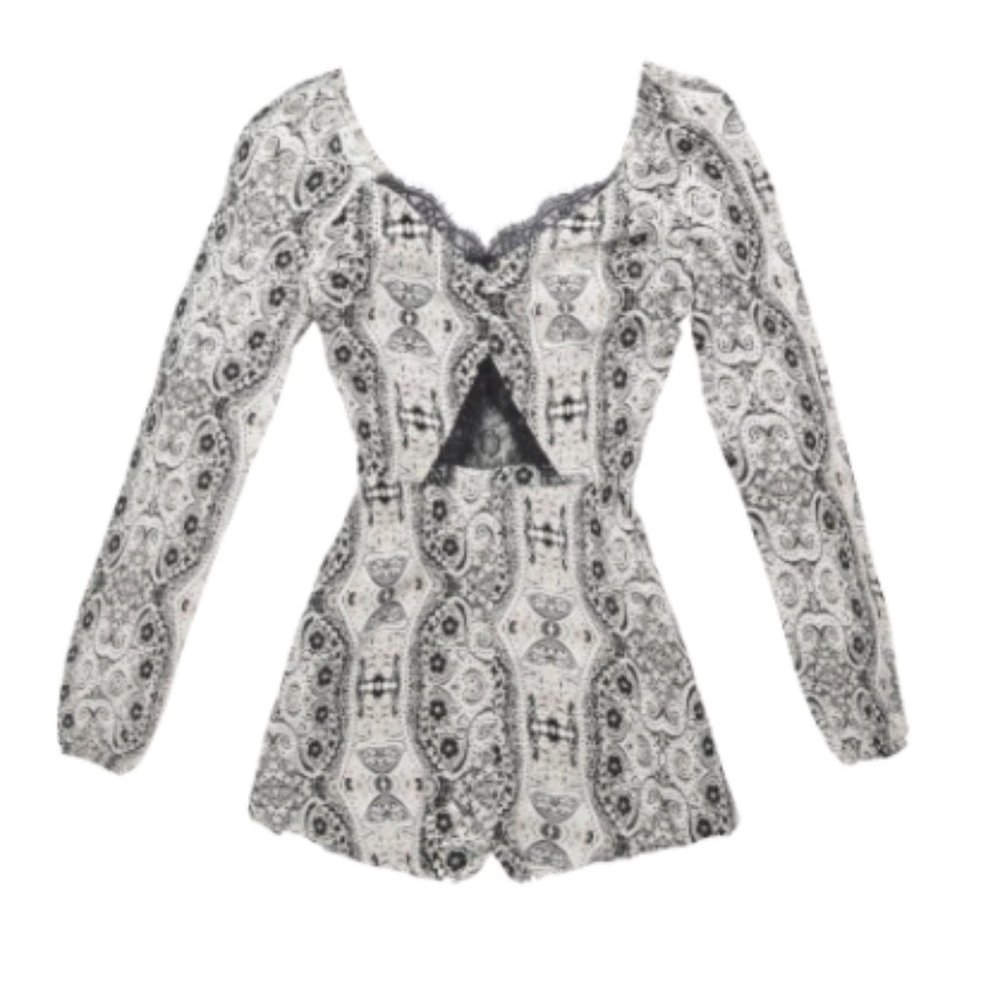 pacsun kendall and kylie romper